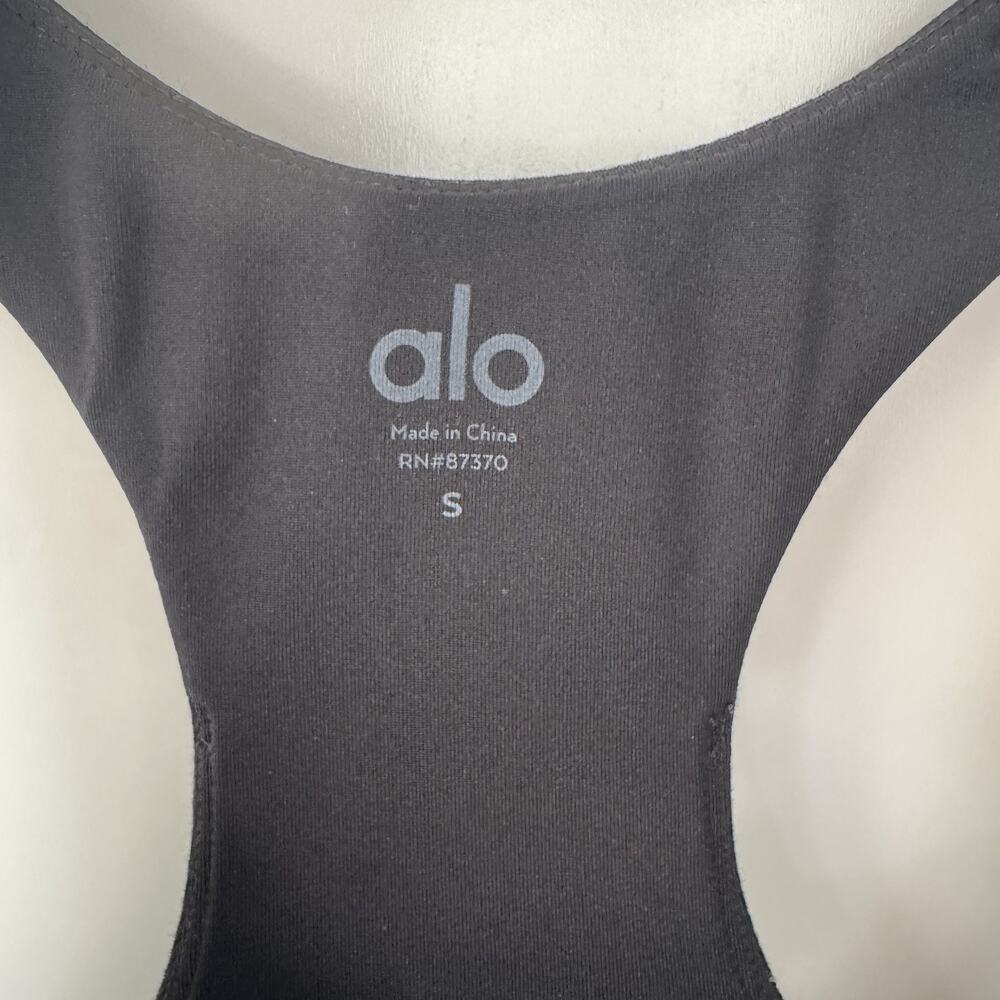 ALO Yoga Accolade Sweatshirt Scoop Neck Bra Size Small Solid Black Comfort EUC - Picture 2 of 8